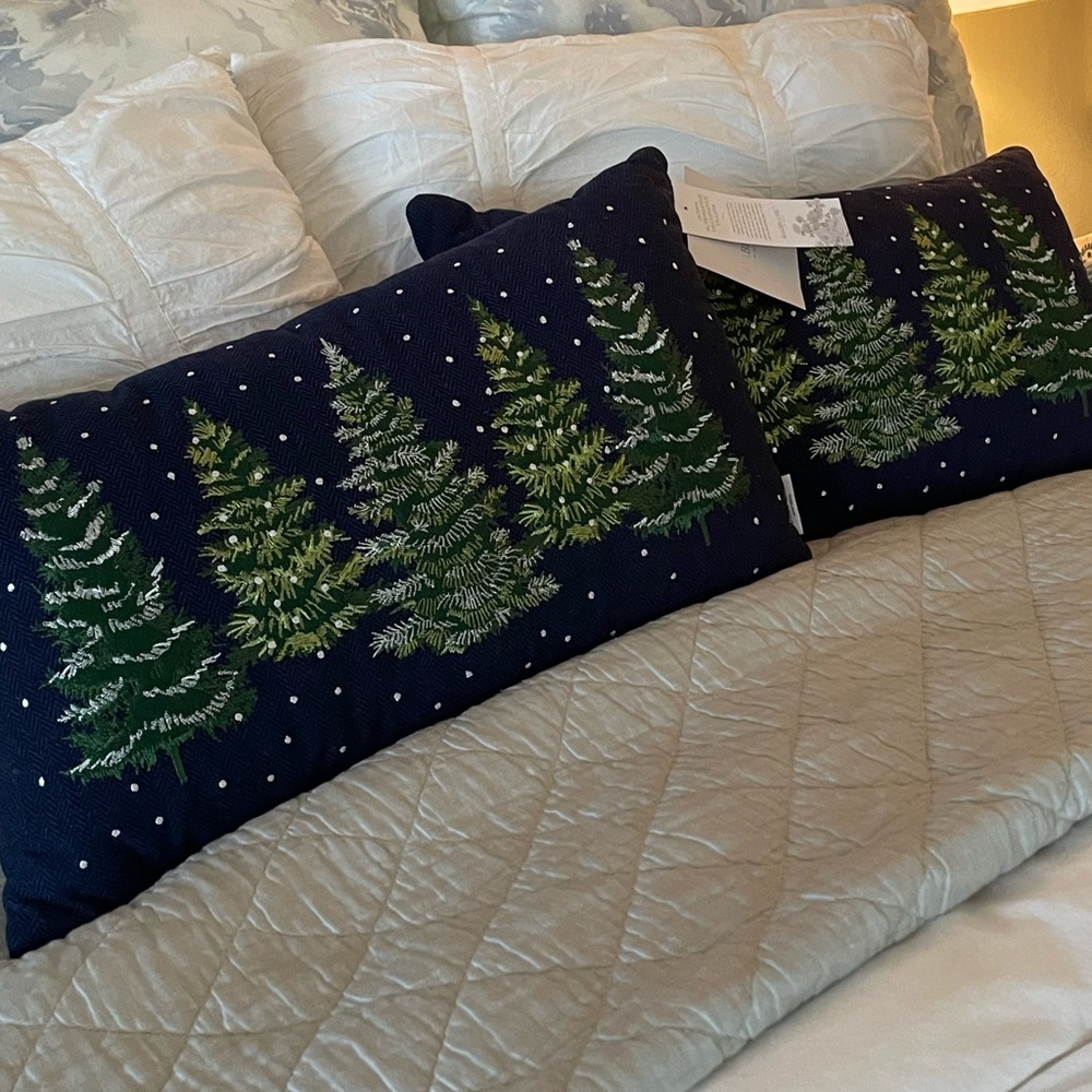 Shabby Chic Festive Green Tree Pillows